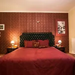 Nessos Hotel 3*