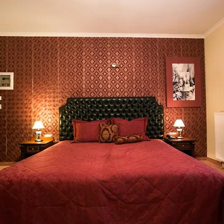 Nessos Hotel 3*